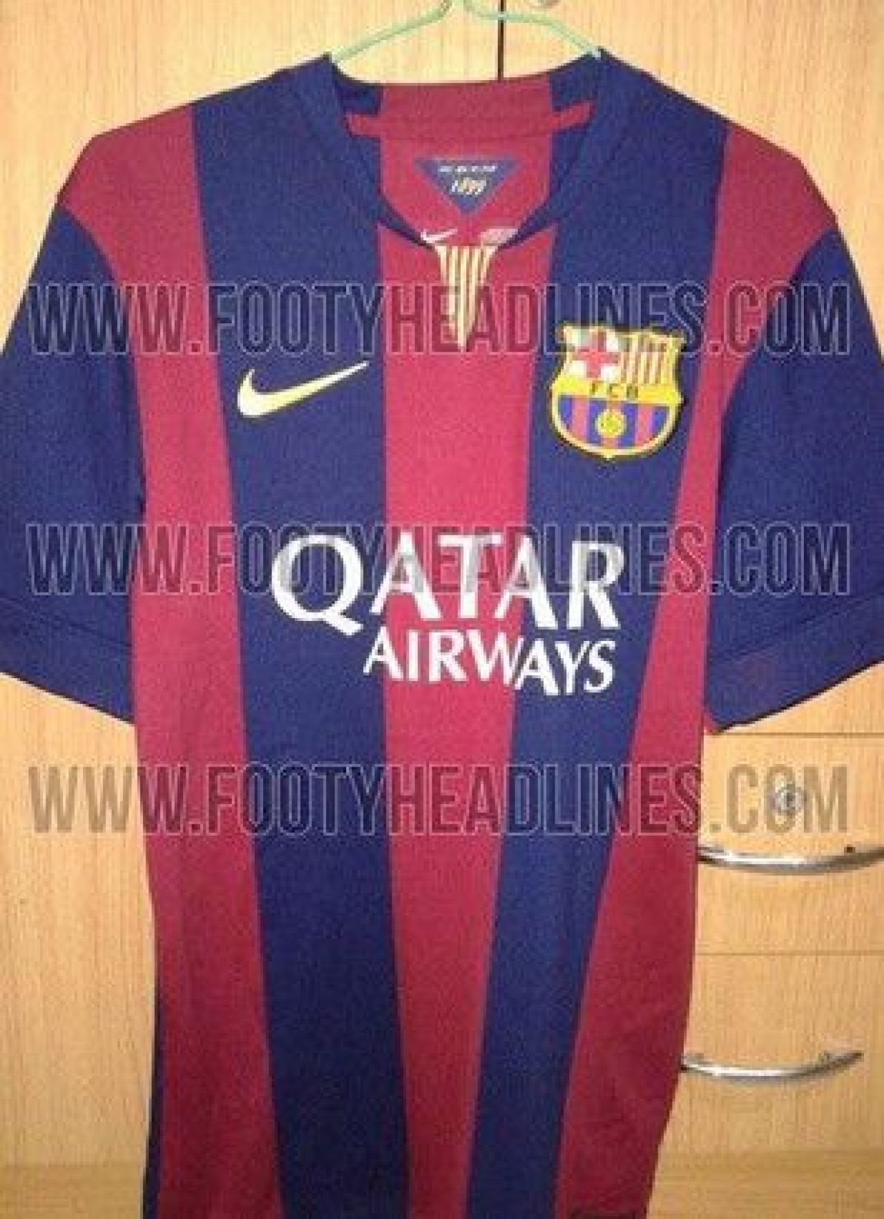 Prima imagine cu noul echipament al Barcelonei pentru sezonul viitor: Barca se intoarce la vremurile bune! FOTO_2