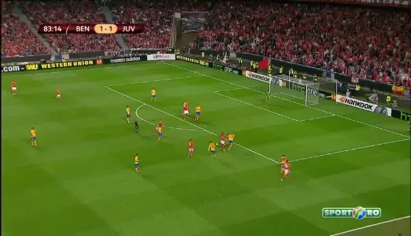 FAZA SUPERSONICA in Europa League! Benfica a dat un super gol in meciul cu Juve! Vezi faza