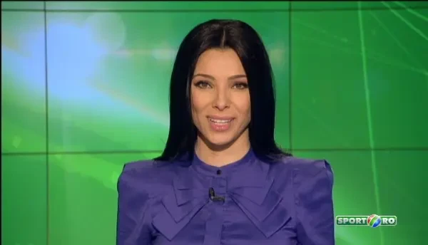 Ce nebunie a fost in Bucuresti: Sorana Carstea s-a transformat in curcubeu la Colour Run :) VIDEO