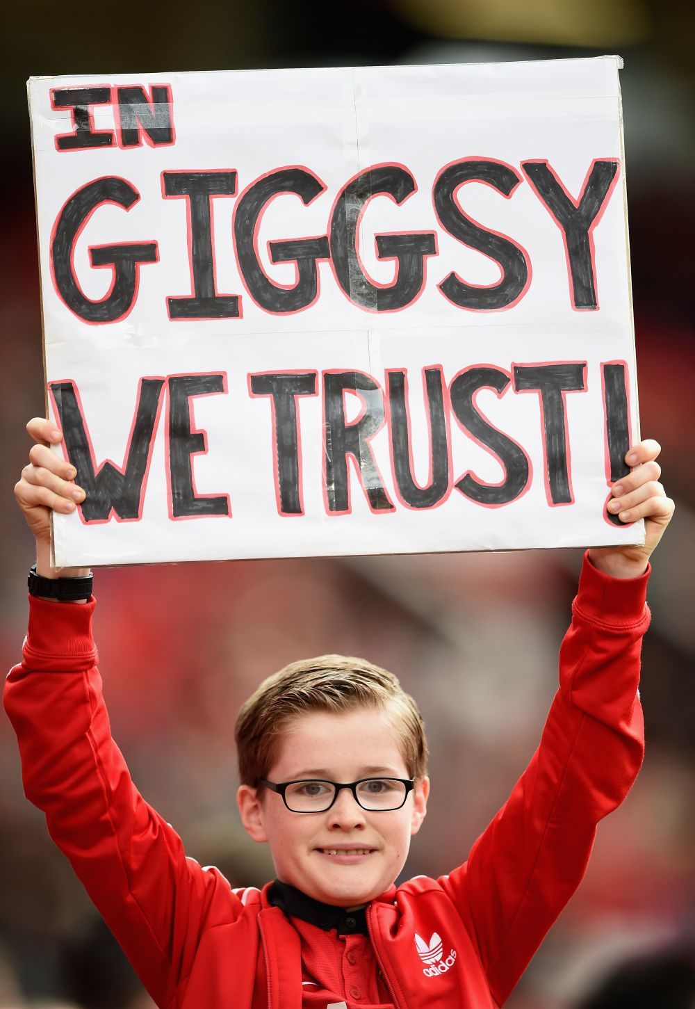 United traieste si rade din nou: Giggs a debutat perfect! 3 meciul care le pot da peste cap planurile oficialilor de la United:_5