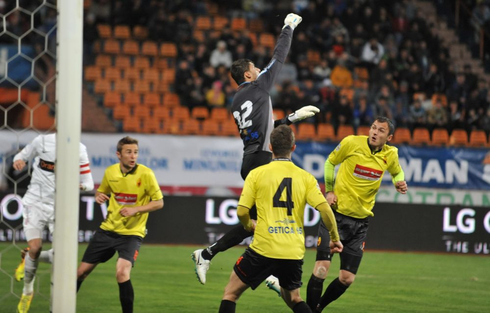 Un antrenor a fost demis astazi in Liga I! Numarul incredibil de demiteri pe parcursul acestui sezon: