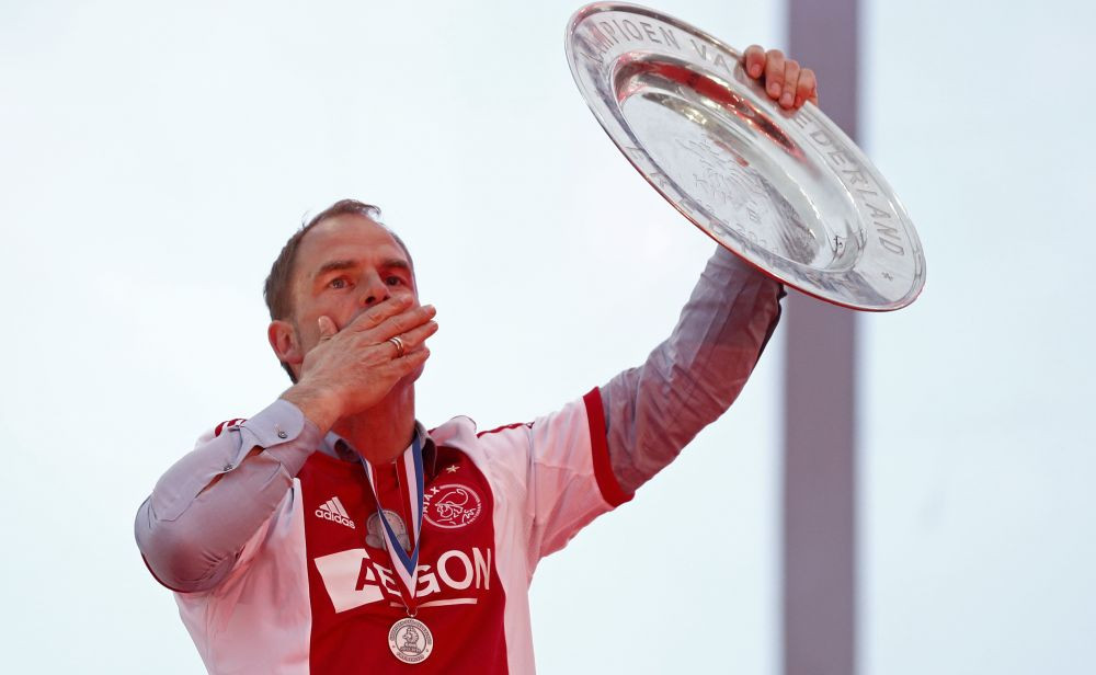 Frank de Boer 4x4! Performanta istorica: Ajax a castigat al 4-lea titlu consecutiv dupa 1-1 cu Heracles! VIDEO