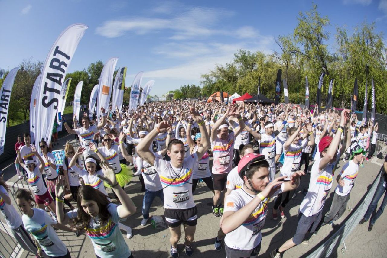 (P) Cele mai tari imagini de la Color Run by Dero! Au fost 3000 de participanti la cursa bucuriei din Bucuresti!_29