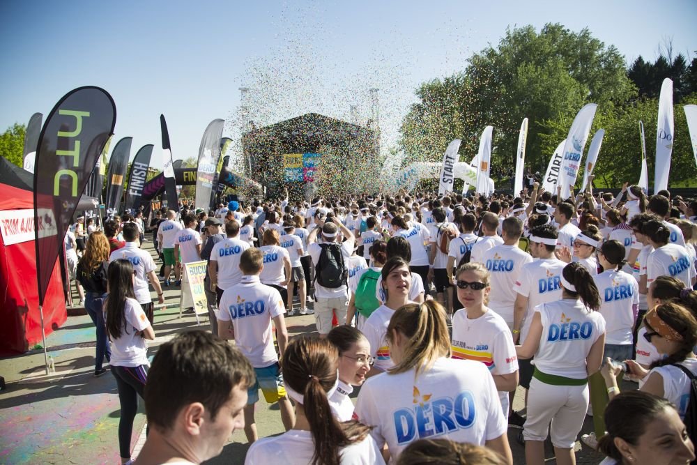 (P) Cele mai tari imagini de la Color Run by Dero! Au fost 3000 de participanti la cursa bucuriei din Bucuresti!_32