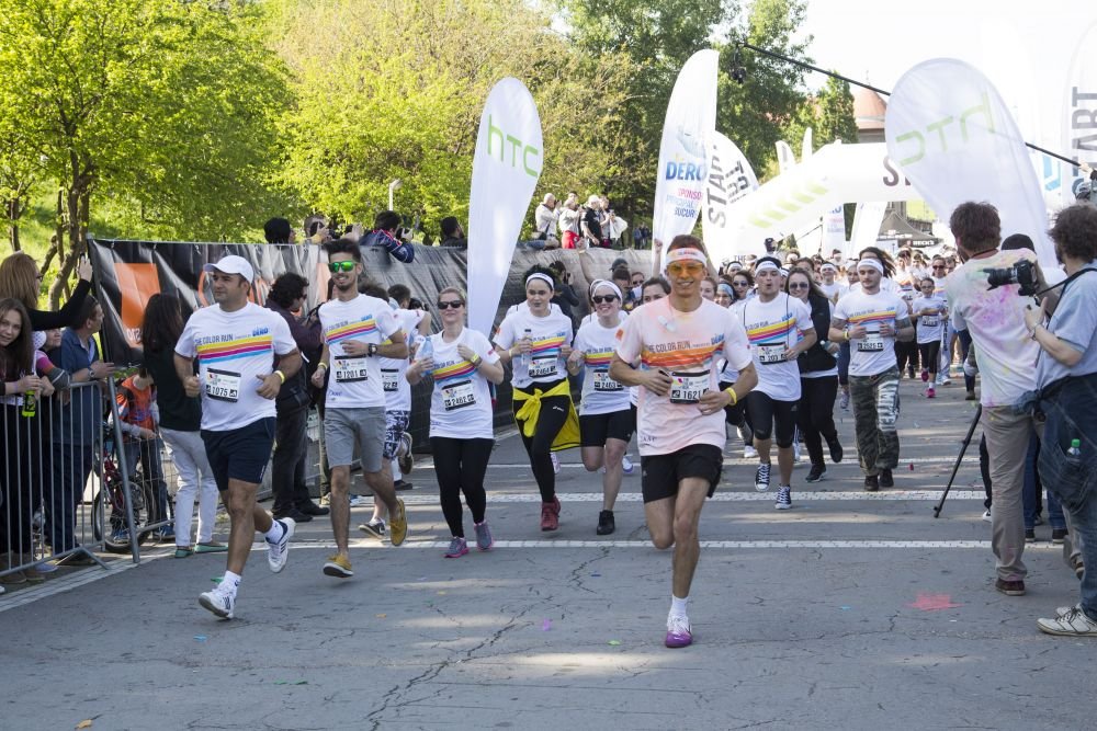 (P) Cele mai tari imagini de la Color Run by Dero! Au fost 3000 de participanti la cursa bucuriei din Bucuresti!_37