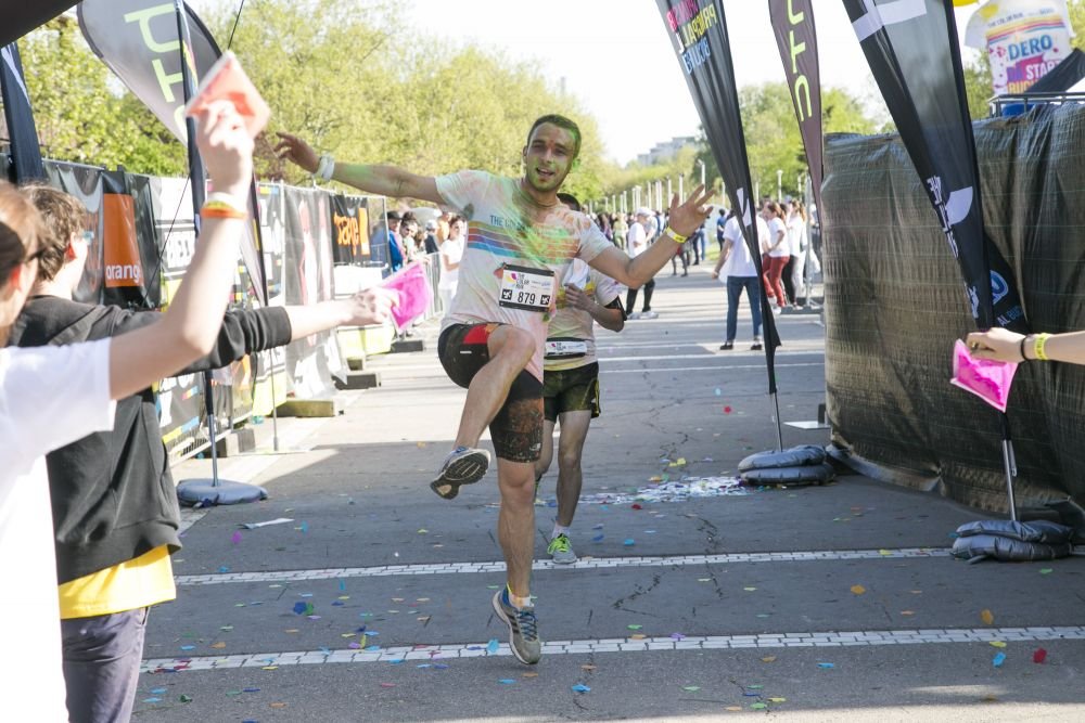 (P) Cele mai tari imagini de la Color Run by Dero! Au fost 3000 de participanti la cursa bucuriei din Bucuresti!_44