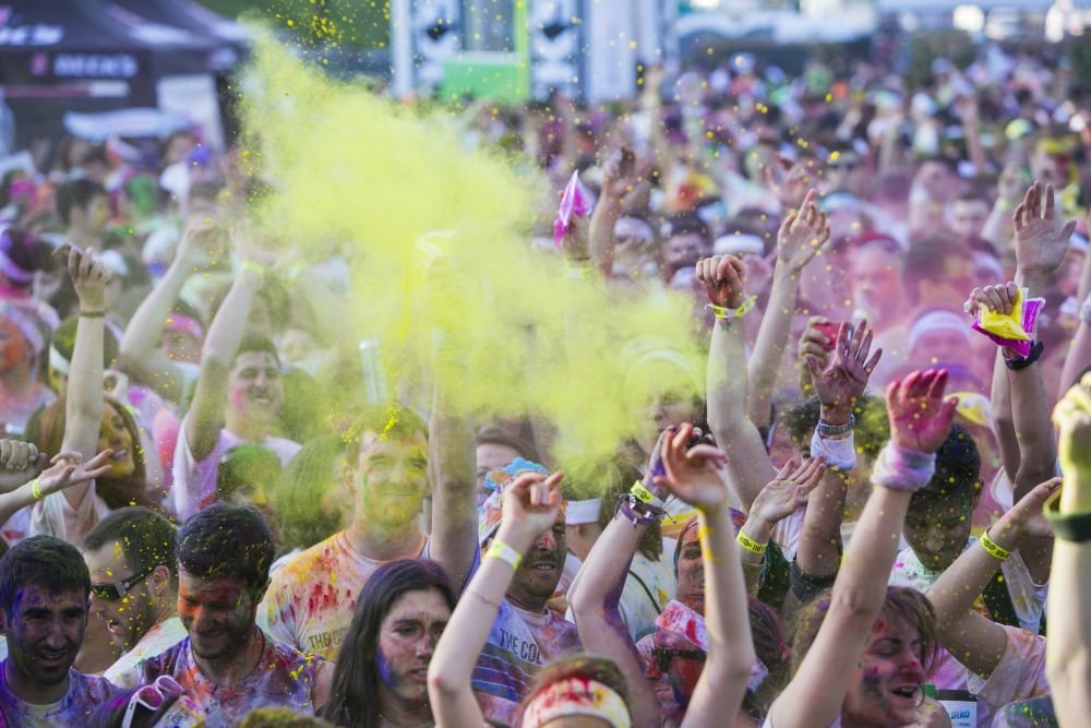 (P) Cele mai tari imagini de la Color Run by Dero! Au fost 3000 de participanti la cursa bucuriei din Bucuresti!_54