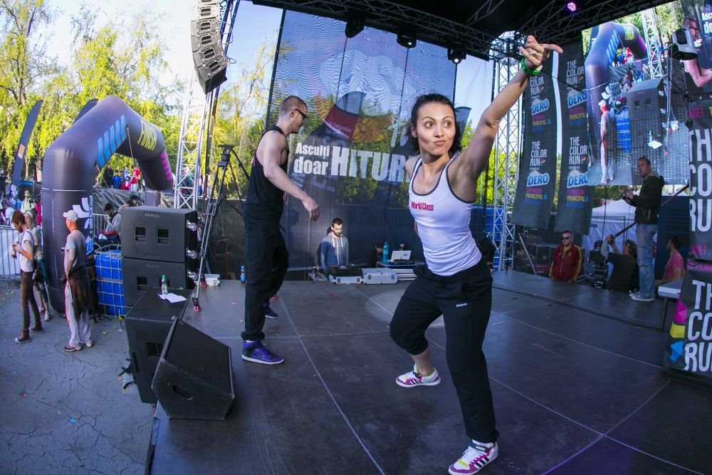 (P) Cele mai tari imagini de la Color Run by Dero! Au fost 3000 de participanti la cursa bucuriei din Bucuresti!_59