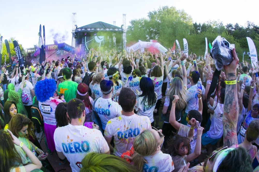 (P) Cele mai tari imagini de la Color Run by Dero! Au fost 3000 de participanti la cursa bucuriei din Bucuresti!_72