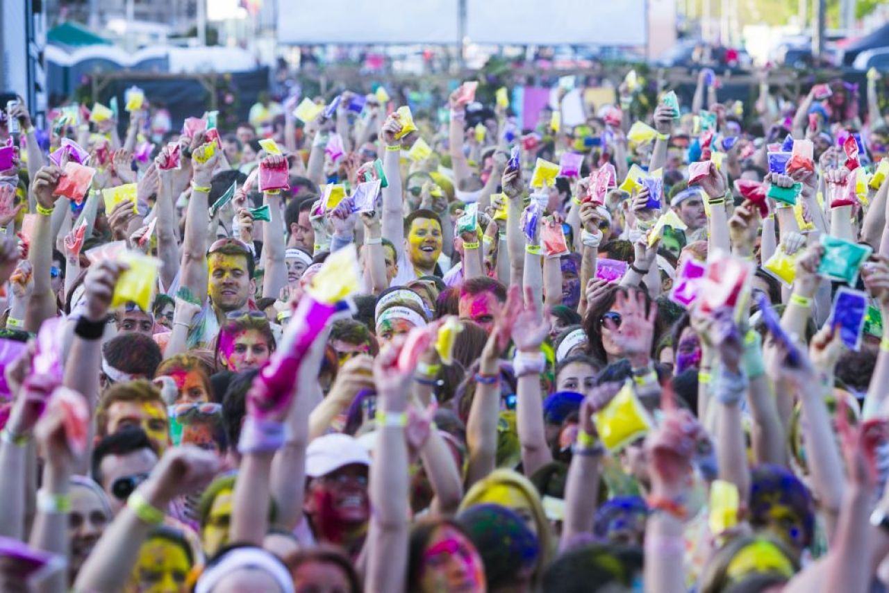 (P) Cele mai tari imagini de la Color Run by Dero! Au fost 3000 de participanti la cursa bucuriei din Bucuresti!_79