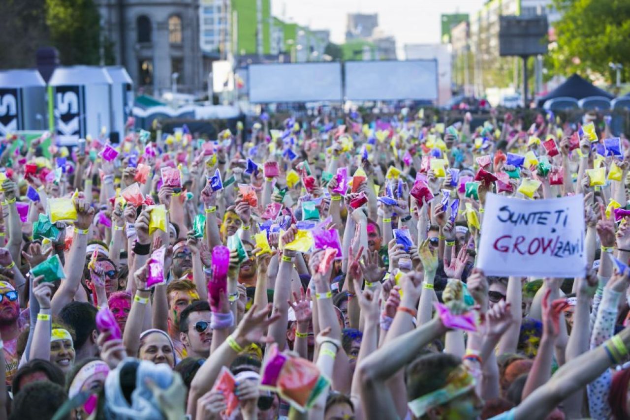 (P) Cele mai tari imagini de la Color Run by Dero! Au fost 3000 de participanti la cursa bucuriei din Bucuresti!_81