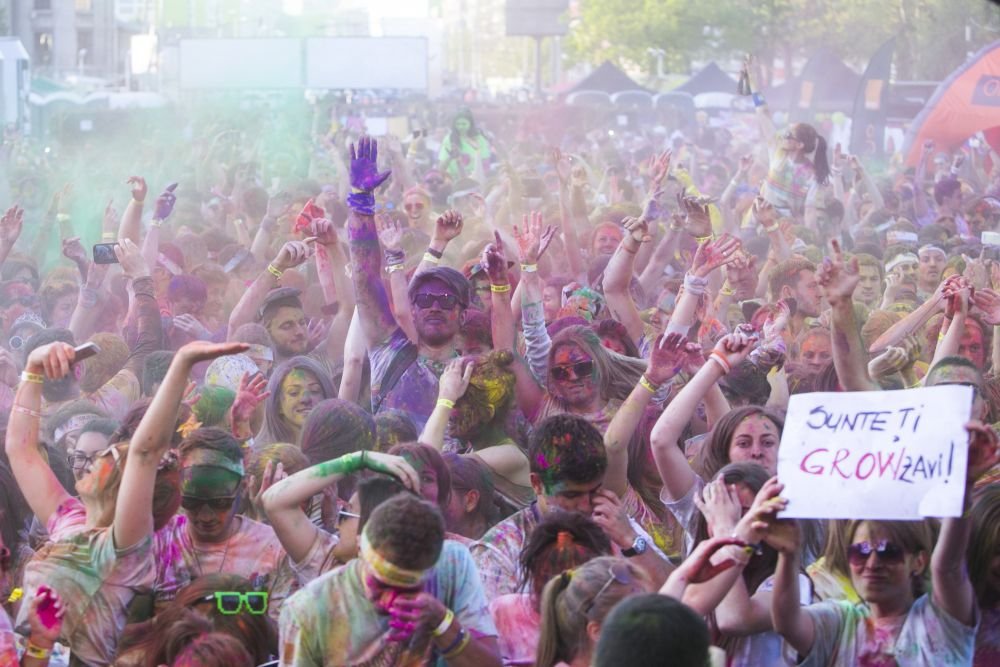 (P) Cele mai tari imagini de la Color Run by Dero! Au fost 3000 de participanti la cursa bucuriei din Bucuresti!_88