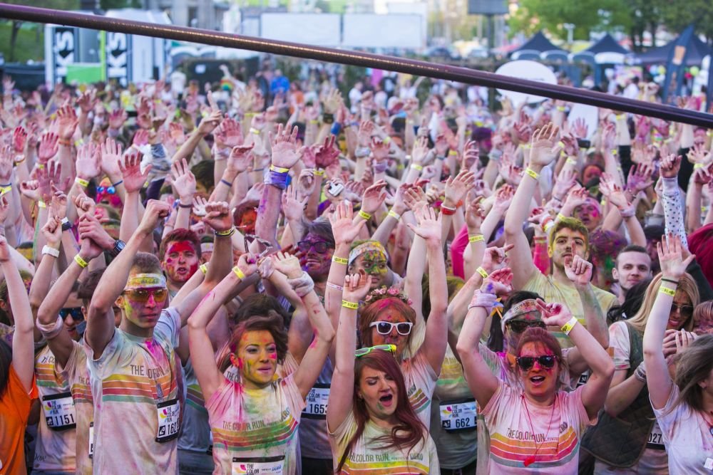 (P) Cele mai tari imagini de la Color Run by Dero! Au fost 3000 de participanti la cursa bucuriei din Bucuresti!_92