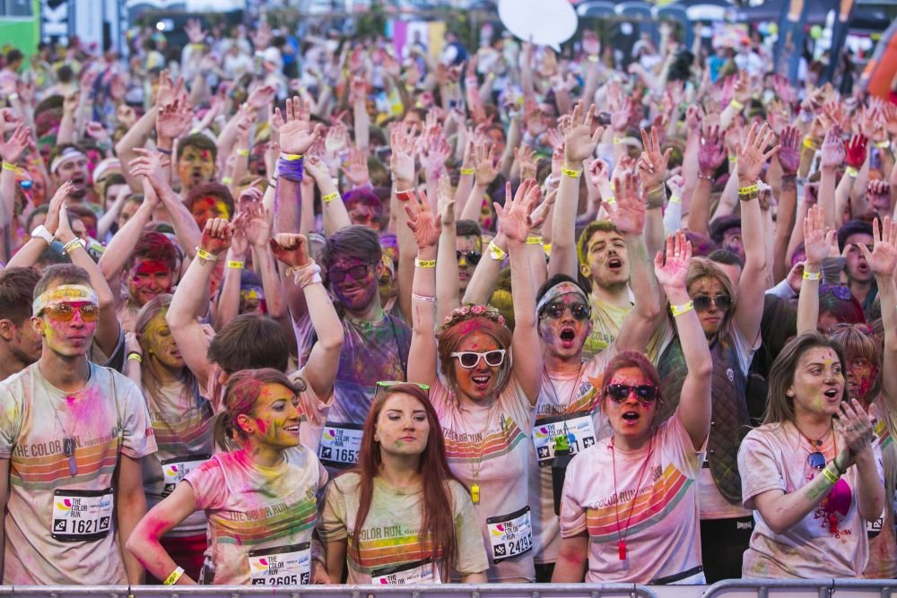(P) Cele mai tari imagini de la Color Run by Dero! Au fost 3000 de participanti la cursa bucuriei din Bucuresti!_93