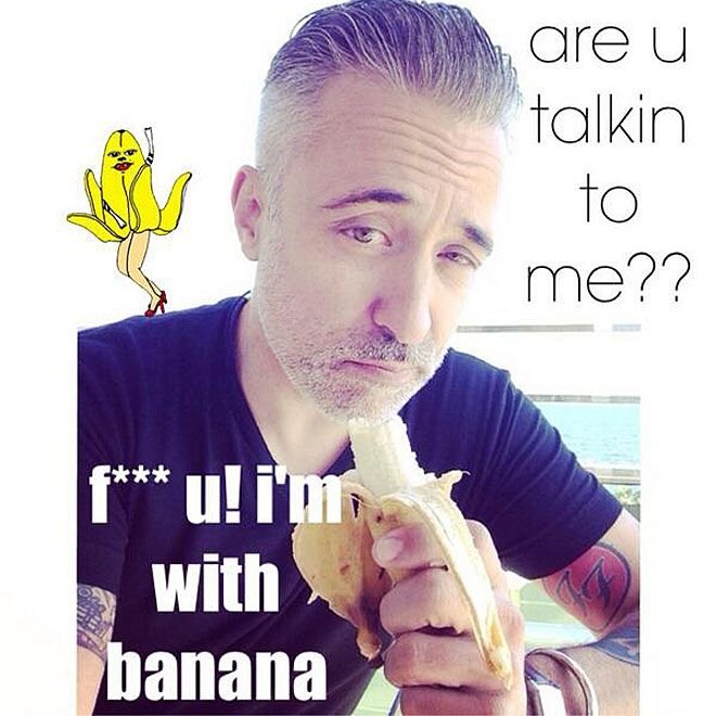 FOTO Campanie FARA PRECEDENT de sustinere pentru Dani Alves! Reactii pe toata planeta dupa atacul cu banane!_11