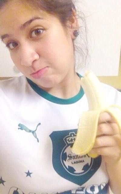 FOTO Campanie FARA PRECEDENT de sustinere pentru Dani Alves! Reactii pe toata planeta dupa atacul cu banane!_27