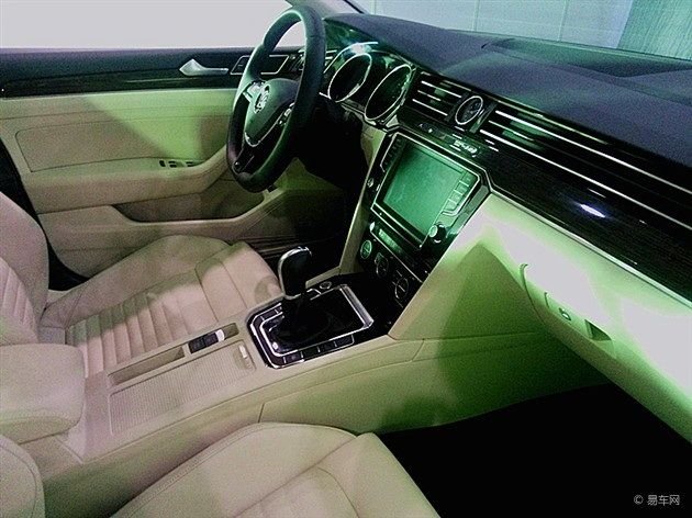 FOTO Surpriza de la Volkswagen! Asa arata noul Passat! Primele imagini au ajuns pe net!_7