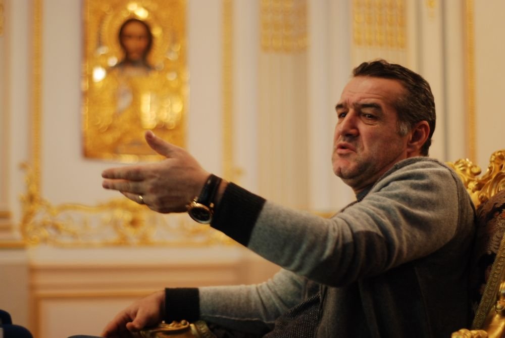 Reghe nu mai este singur! Gigi Becali l-a avansat in grad pe Duckadam! Ce va face de acum portarul de legenda al Stelei