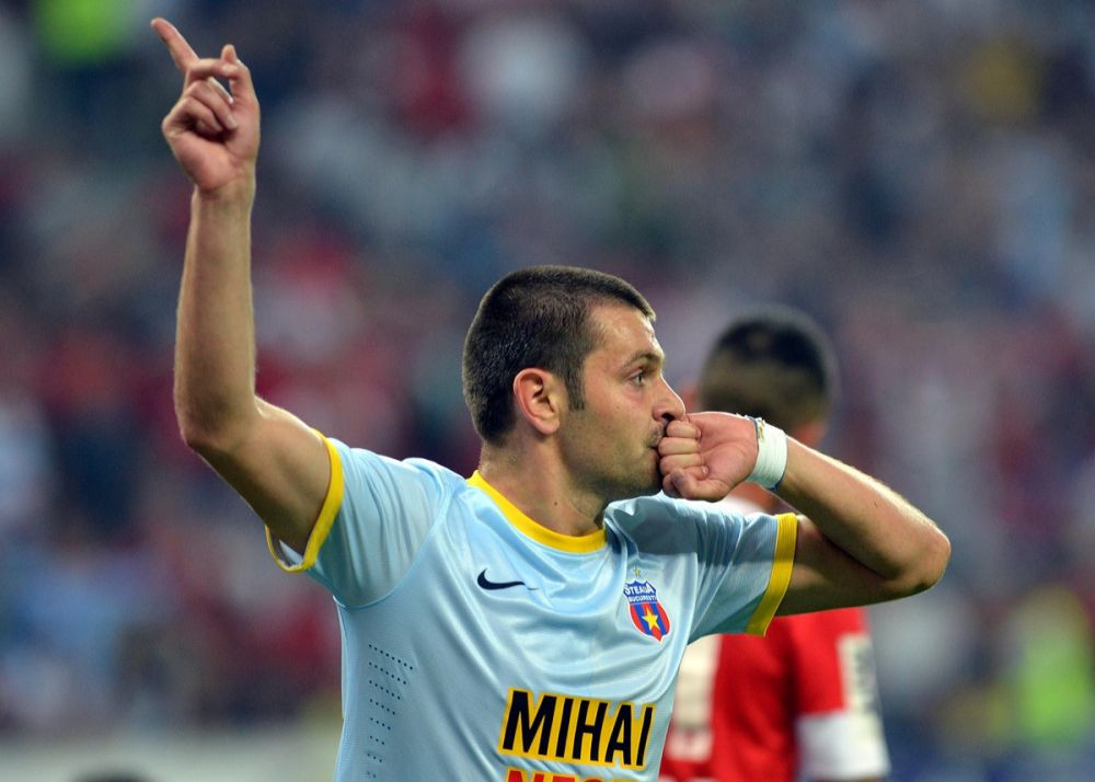 Rusesqito poate prinde transferul mult visat: Romanul poate juca pe 3 posturi, este o afacere buna! Cine ofera 2,5 milioane