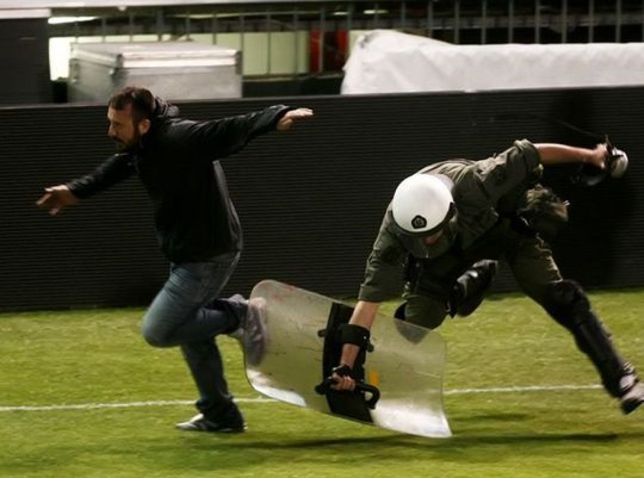 Scene HORROR in Grecia! Victime si mult sange la Panathinaikos - PAOK! FOTO si VIDEO_1