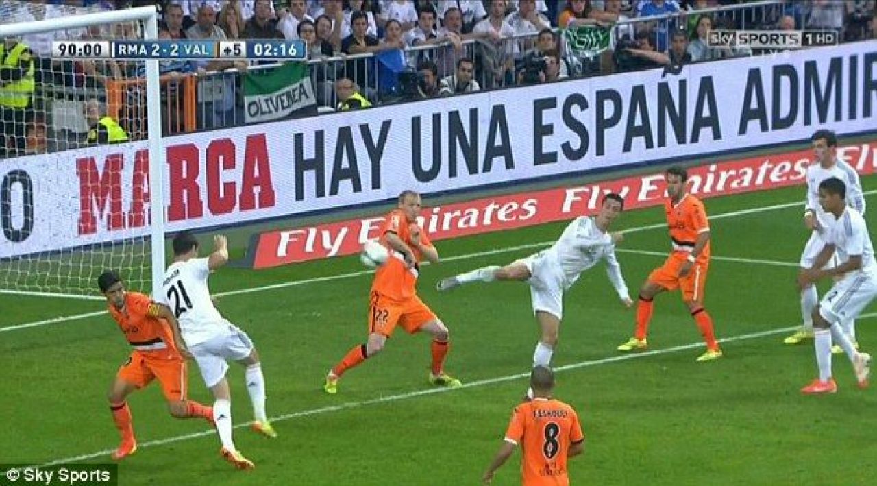 Ronaldo a dat inca un GOLAZO! Fanii si-au adus aminte de cele mai tari goluri ale lui CR7! Top 5 reusite ale lui Cristiano_5