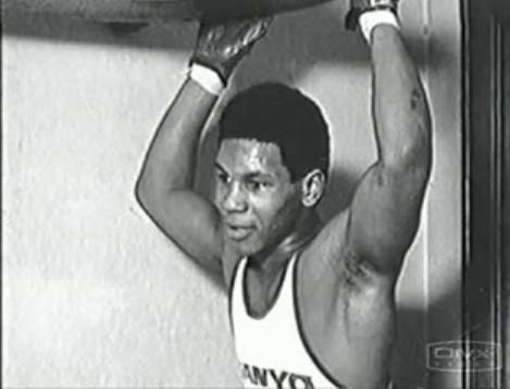 Secretul lui Mike Tyson! A facut peste 2.000.000 de flotari si 5.000.000 de abdomene! Vezi programul zilnic de antrenament_4