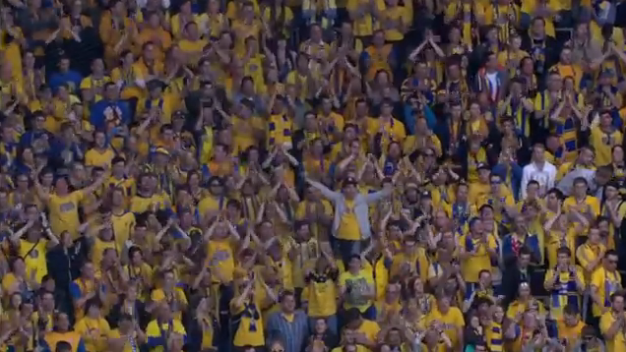 Asa ceva nu s-a mai intamplat NICIODATA pe un stadion! Ce au facut suporterii dupa ce echipa lor a retrogradat