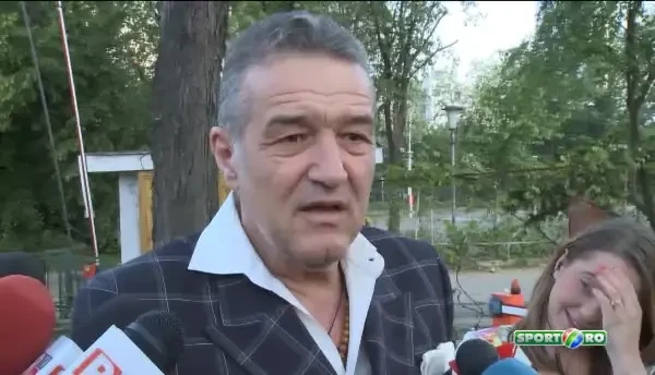Comedie la tamplarie! Dialog fabulos la telefon intre Gigi Becali si MM. Ce ii face managerul Stelei lui Copos in inchisoare