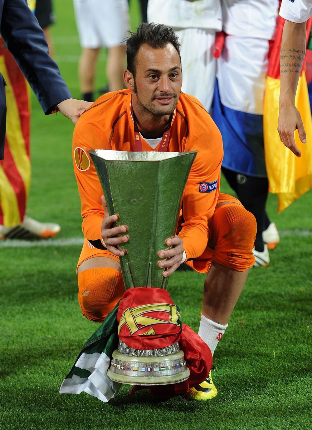SUPER GALERIE FOTO: Cele mai tari imagini de la finala Europa League! De la agonie la extaz si blesteme grele:_23