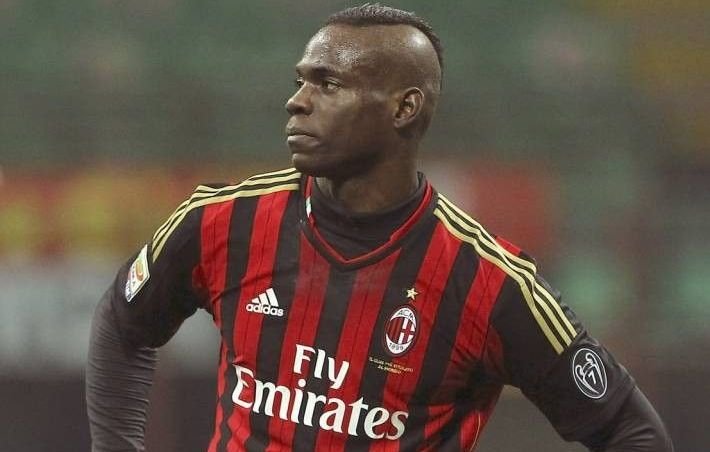 Ultima ora in sport: Balotelli a facut inca o NEBUNIE dupa ce telefonul i-a fost furat la iesirea din club