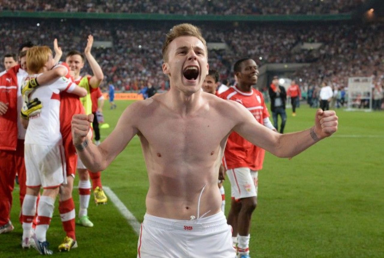 Transfer MAXIM! E lovitura deceniului pentru un jucator roman! Ce club IMENS il vrea pe Alex Maxim:_4