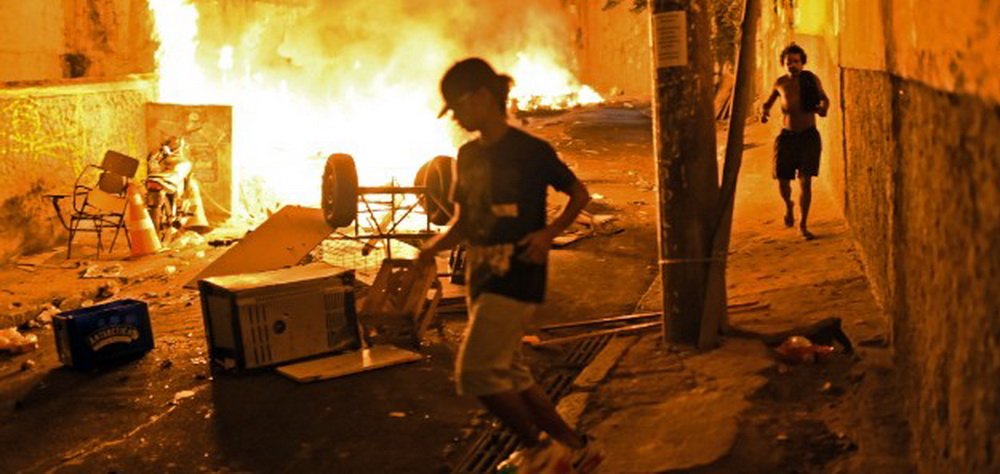 Proteste masive in toate orasele mari din Brazilia: 