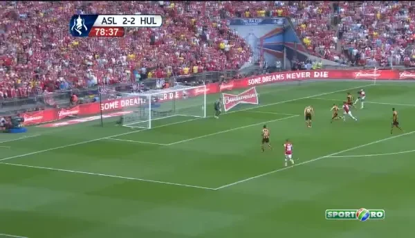 Ratarea SECOLULUI! Gibbs a trimis mingea peste poarta dintr-o situatie perfecta!