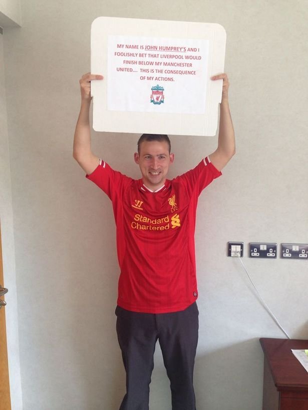 "Eu nu as fi onorat acest pariu!" Ce a trebuit sa faca un fan al lui United, dupa ce Liverpool a terminat peste ei in clasament