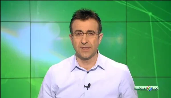 Un pensionar stelist a pus pe blocul din fata Arenei Nationale un steag urias al Stelei.