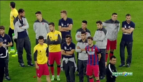 Faza ANORMALA intr-un fotbal civilizat! Ce s-a intamplat pe teren dupa finala Cupei! Stelistii si-au luat teapa! VIDEO