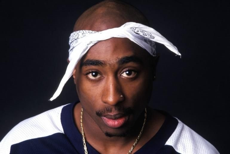 GENIAL! Acestea au fost ultimele cuvinte ale lui Tupac! Ce a spus imediat dupa ce a fost IMPUSCAT!