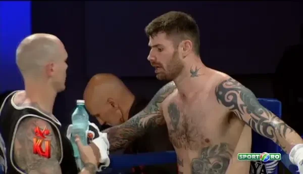 Micky Terrill (Marea Britanie) vs Danut Hurduc (Romania), in Gala LK de la Sport.ro