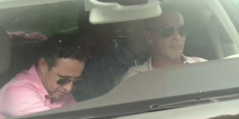 Surpriza uriasa pe care Reghe le-o face arabilor in prima zi la Al Hilal! S-a vazut azi pe bancheta din spate a masinii! VIDEO_1