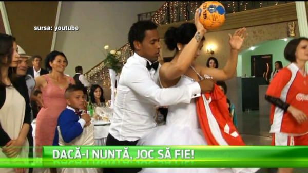 Eric a facut SHOW la nunta sa! A inceput sa jongleze cu o minge de handbal si a fost aproape sa fie rapit :) Imagini inedite VIDEO