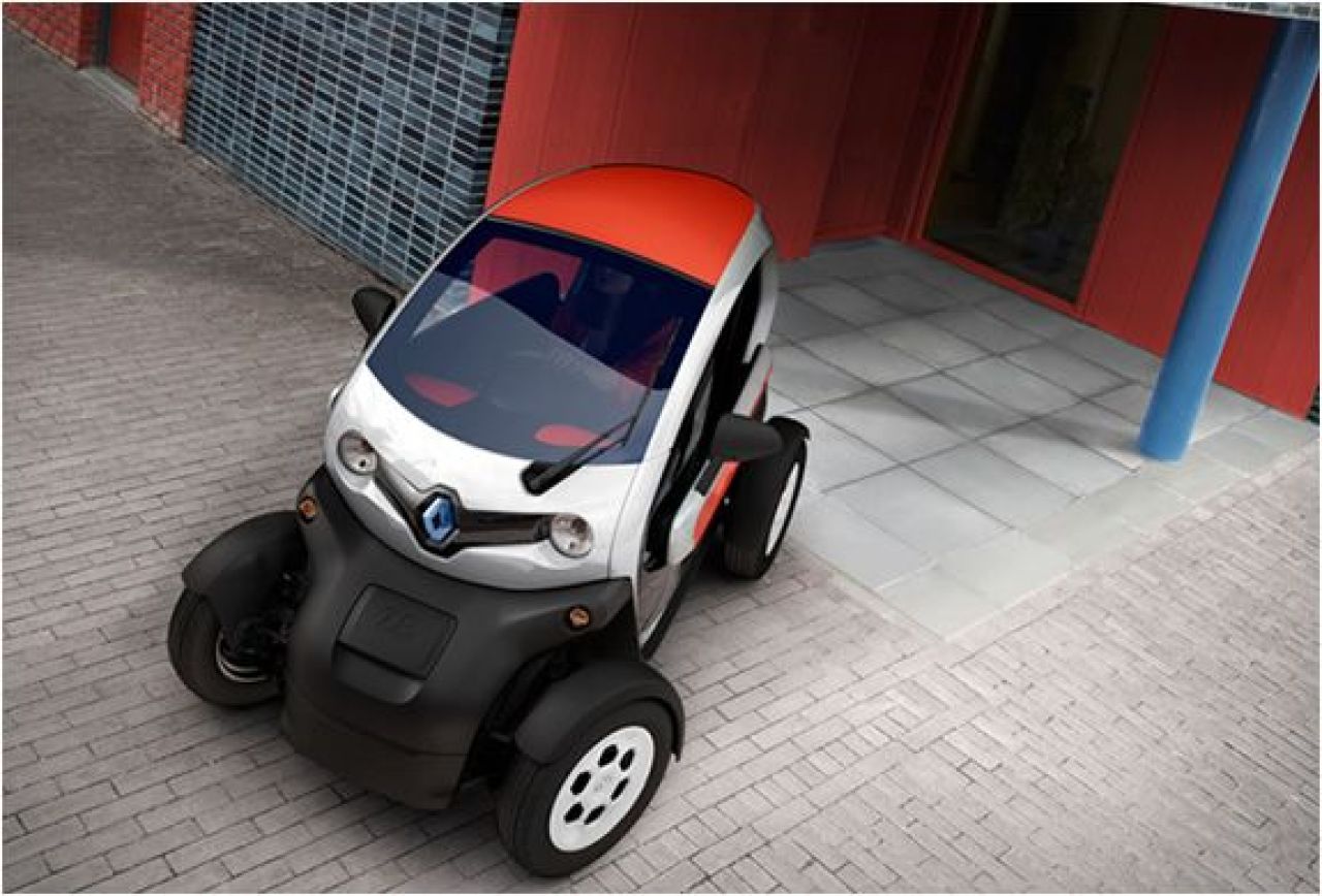 FOTO Renault a lansat masina electrica de 7000 de euro in Romania! Cum arata si ce dotari are:_9