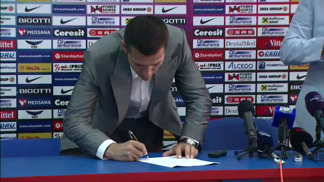 Detaliul pe care NIMENI nu l-a vazut la conferinta lui Galca! Cum a 