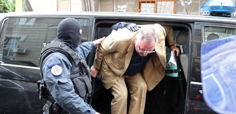 Dan Adamescu, unul dintre cei mai bogati oameni ai Romaniei si patronul Otelului Galati a fost retinut pentru 30 de zile