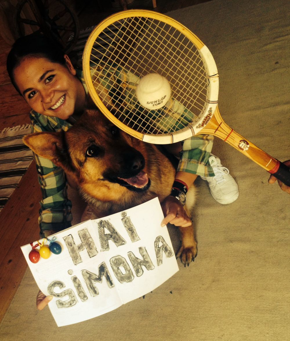 Simona, Romania te iubeste! 20 de milioane de inimi au fost alaturi de campioana noastra! Poze, mesaje si clipuri de la fani:_23