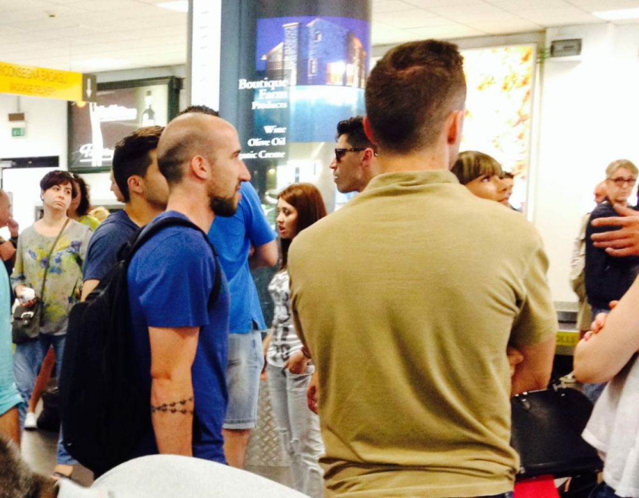 Tanase, Lato si Parvulescu au plecat in Italia! Nu pentru transfer, ci pentru PETRECERE :) Peripetiile stelistilor pe aeroport_6