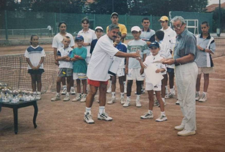 Imagini senzationale cu Simona Halep! Cum arata la doar 7 ani, cand castiga primele turnee de tenis! FOTO_3