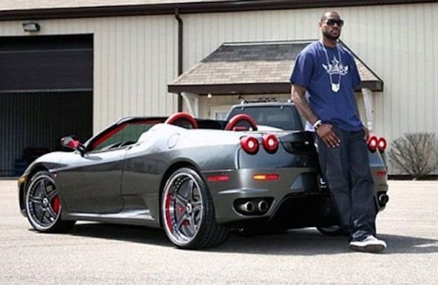 Are Maybach ca al lui Gigi Becali si si-a scris asta pe el! Cum arata colectia fabuloasa de masini a lui LeBron James. SUPER FOTO_3