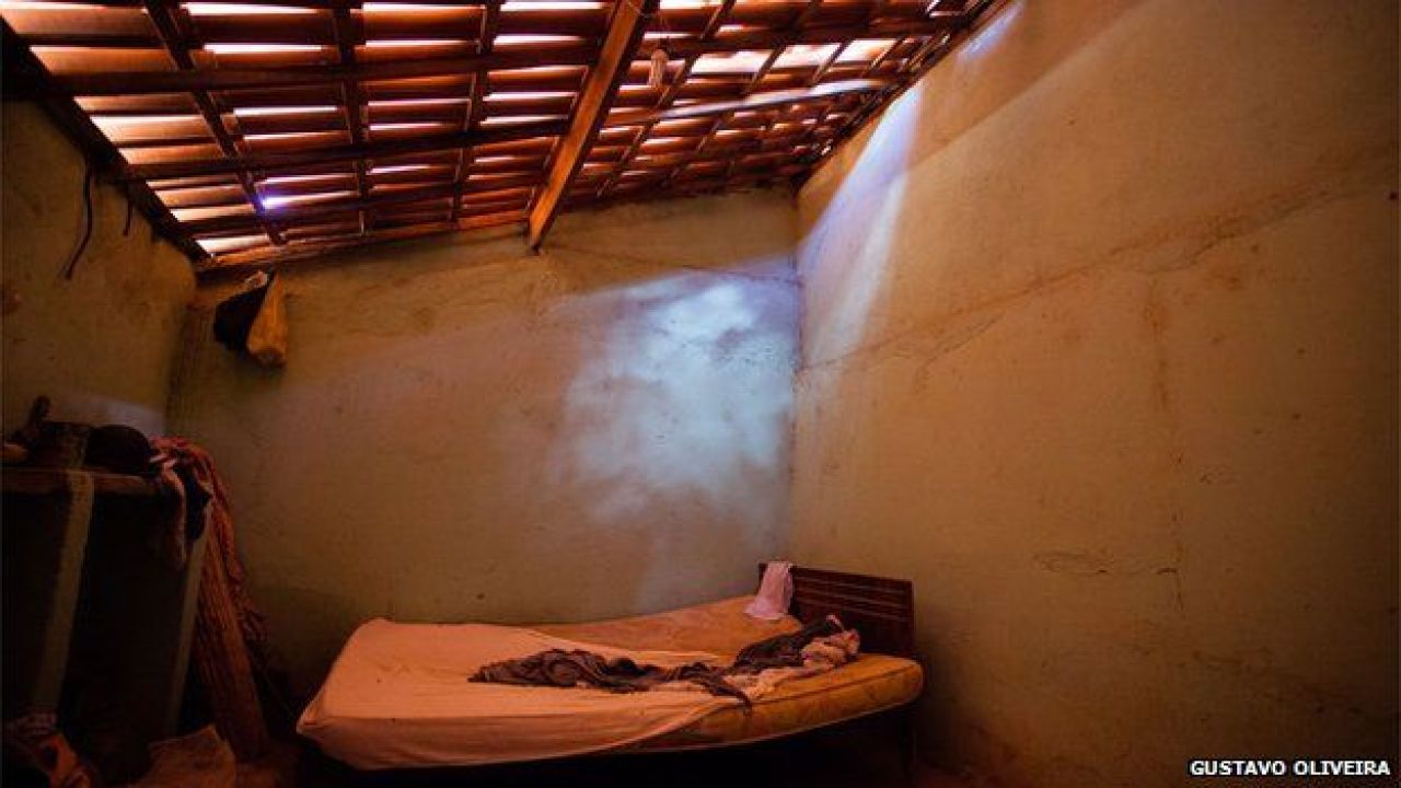 Teribila poveste a lui Dani Alves! Dintr-o casa amarata de chirpici, in luxul fotbalului mondial: 'Mama, eu o sa joc in nationala'_4