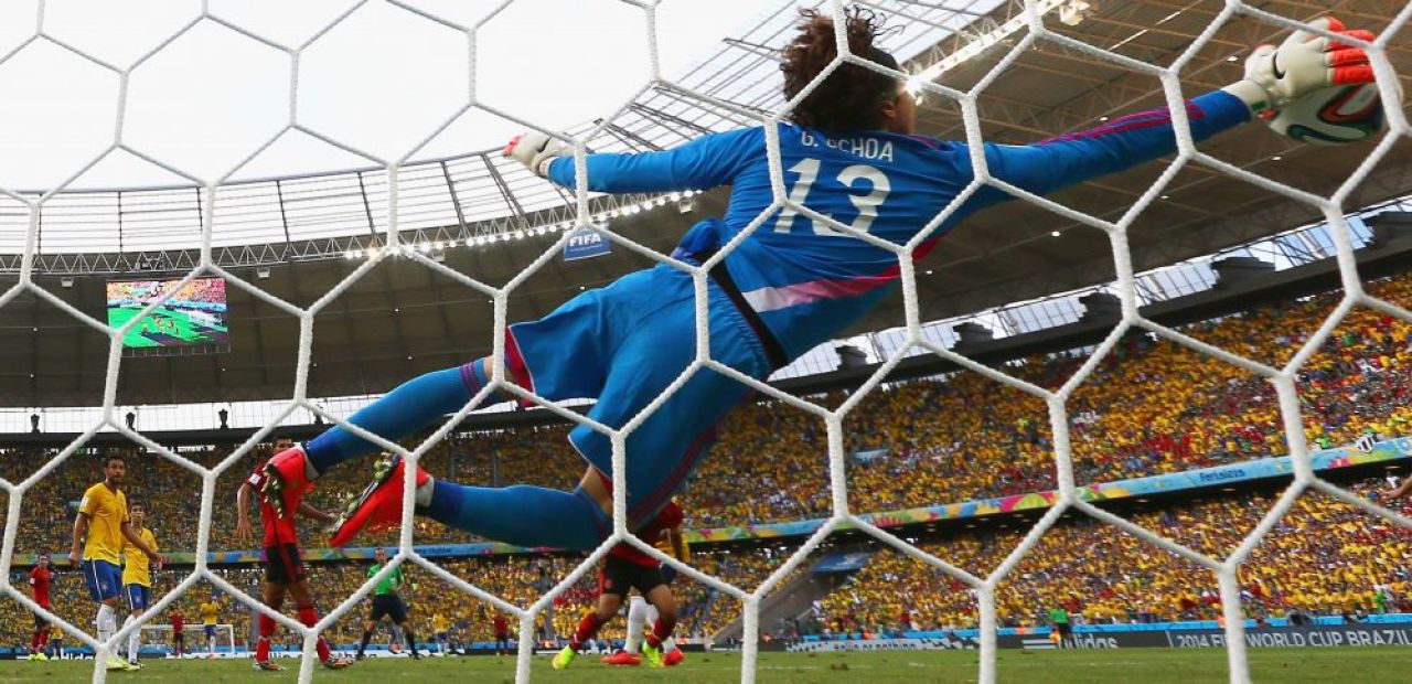 Faza trasa la indigo dupa 44 de ani: parada Mondialului, fix ca o interventie de la CM 1970 din grupa Romaniei! VIDEO_7
