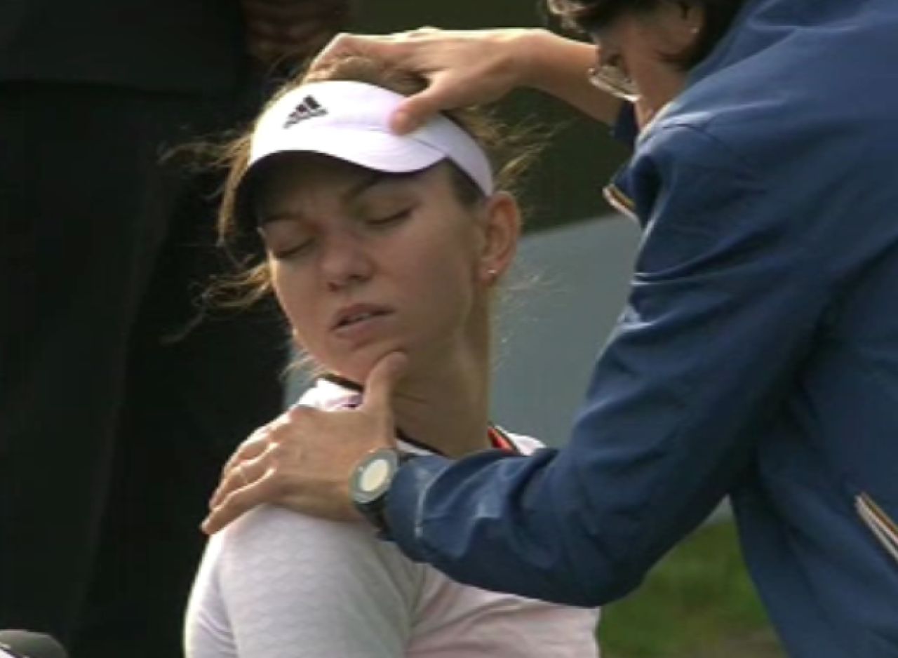 Probleme inainte de Wimbledon: Momente DUREROASE pentru Halep! S-a retras de la turneul din Olanda dupa ce a patit asta. FOTO_3